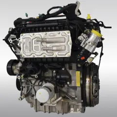 Silnik 1.5 EcoBoost, gotowy do pracy. Zastanawiasz się, ile wytrzyma? Ten kompaktowy motor to serce wielu aut.