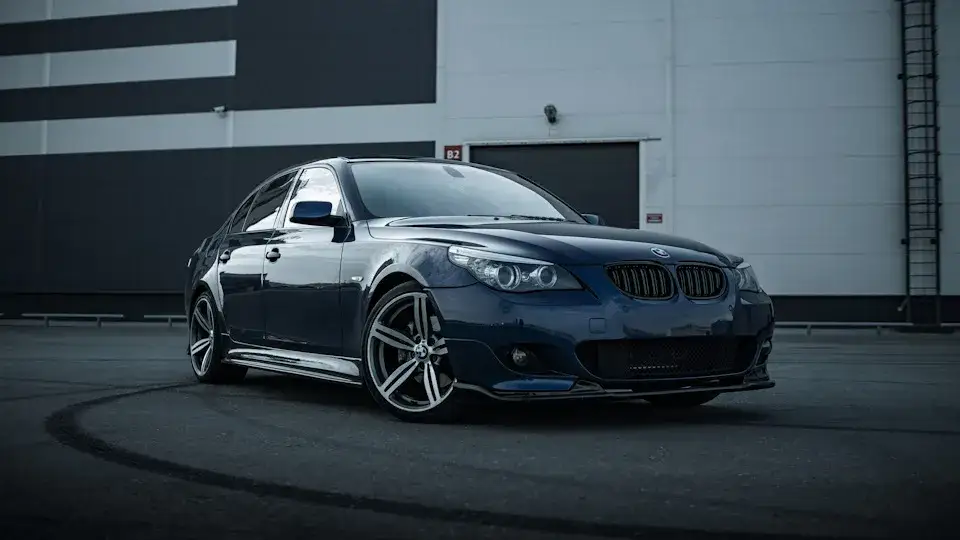 Zdjęcie BMW E60 - jaki silnik najmniej awaryjny? Odkryj najlepsze opcje